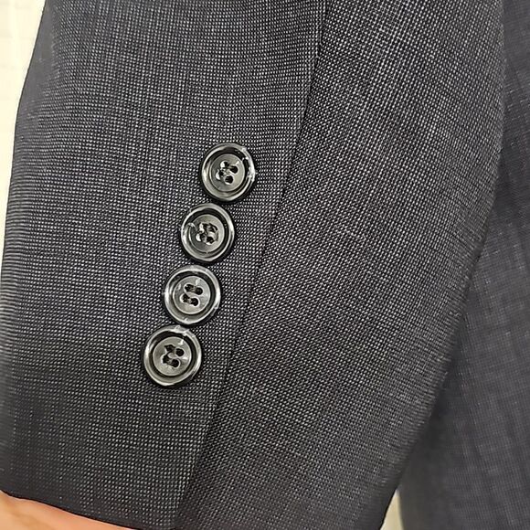 Jos. A. Bank Dark Gray Two Button Portly Blazer Size 48S - Picture 3 of 12